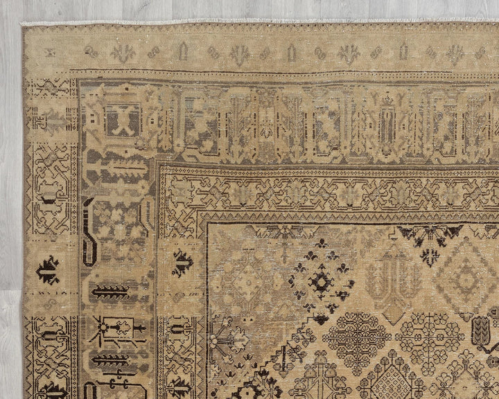 Faded Oushak Rug 8' 2" x 11' 6" | No. VR67472