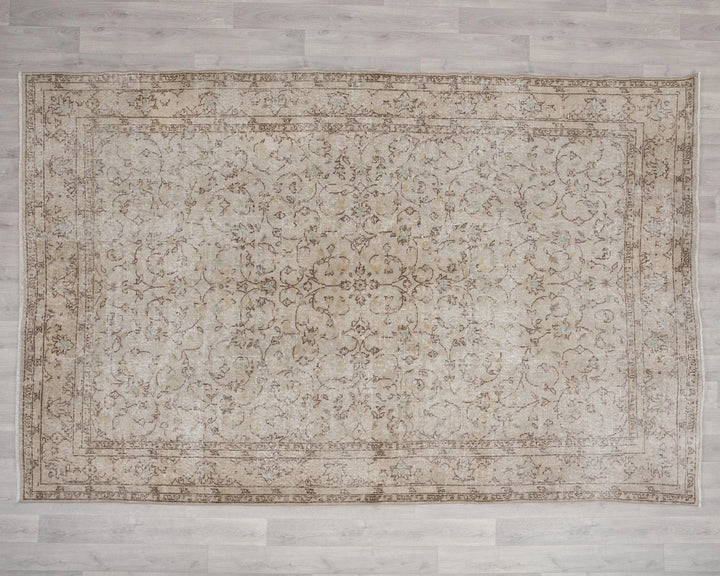 Beige Turkish Oushak Rug 6'7" x 9'10" Hand-Knotted | No. VR67591
