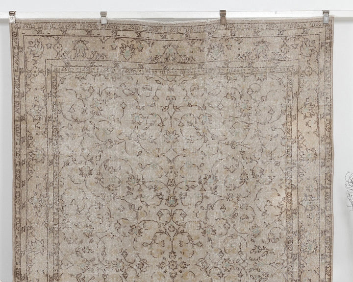 Beige Turkish Oushak Rug 6'7" x 9'10" Hand-Knotted | No. VR67591