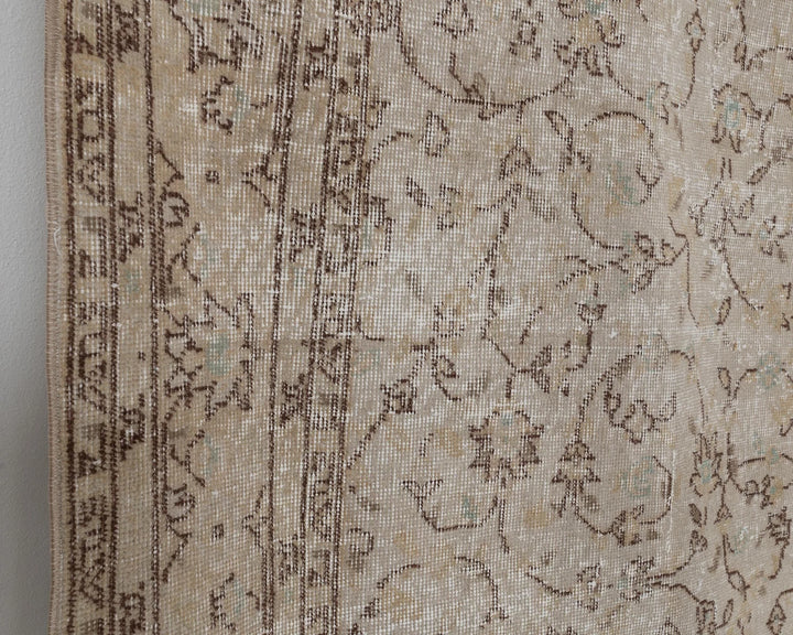 Beige Turkish Oushak Rug 6'7" x 9'10" Hand-Knotted | No. VR67591