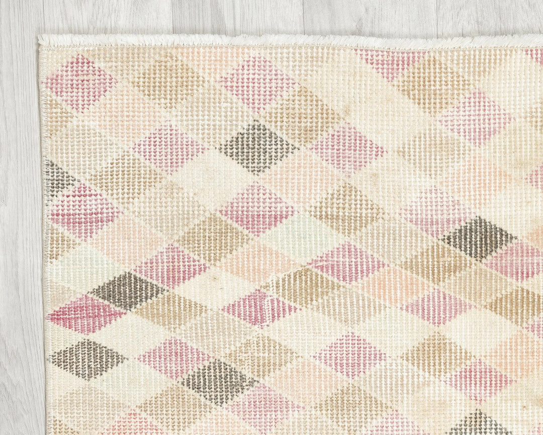 Beige Turkish Oushak Rug 2'2" x 5'10" Hand-Knotted | No. VR67604