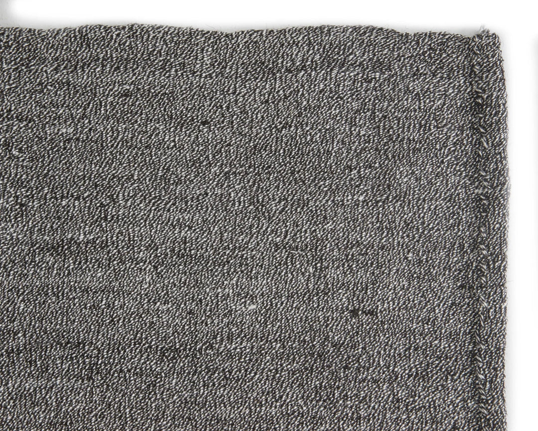 Gray Kilim Rug 5' 1" x 8' 2" | No. VR67678
