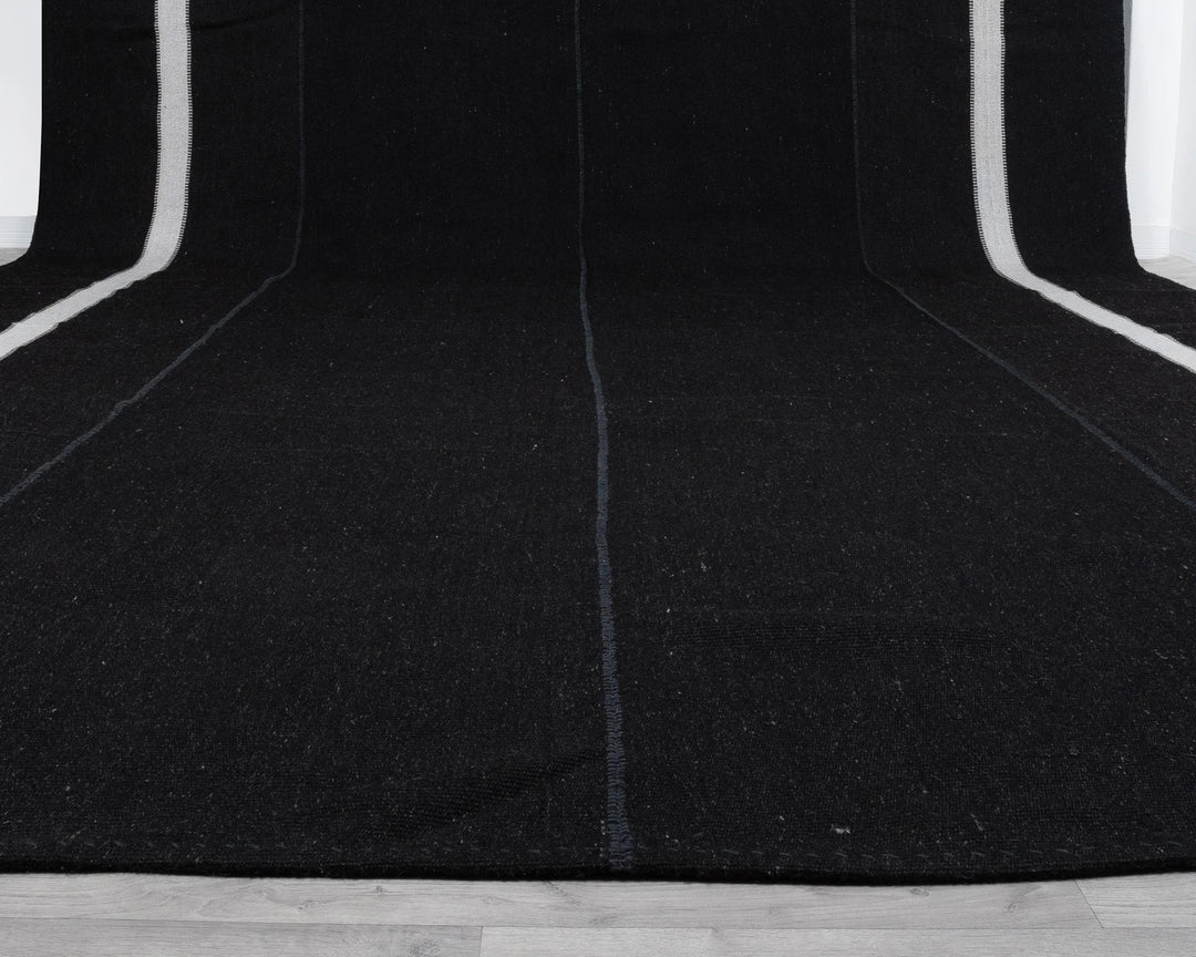 Brown Kilim Rug 13' 1" x 16' 1" | No. VR67823