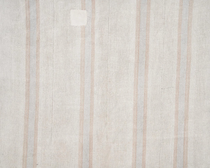 White Turkish Kilim Rug 5' 8" x 8' 1" Flat-Weave | No. VR68005