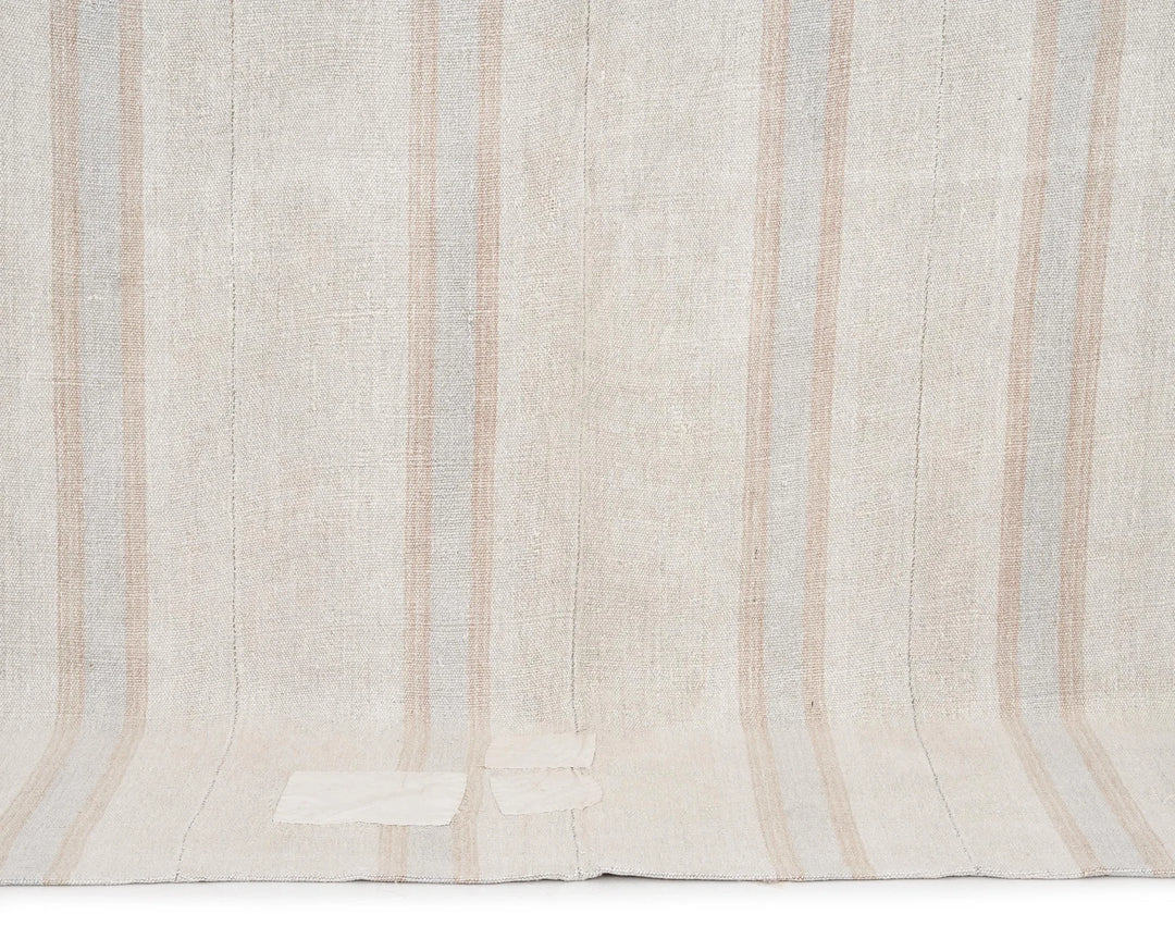 White Turkish Kilim Rug 5' 8" x 8' 1" Flat-Weave | No. VR68005