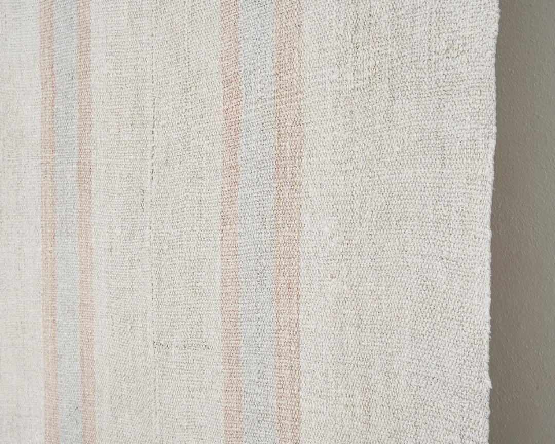 White Turkish Kilim Rug 5' 8" x 8' 1" Flat-Weave | No. VR68005