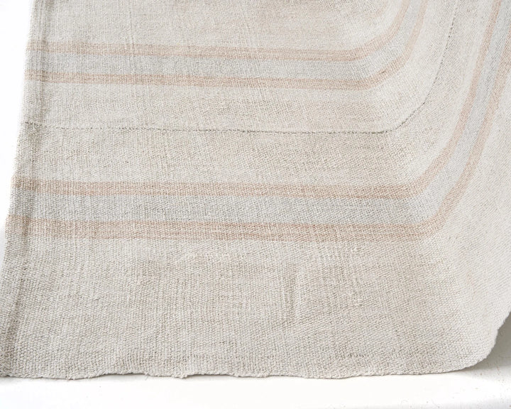 White Turkish Kilim Rug 5' 8" x 8' 1" Flat-Weave | No. VR68005