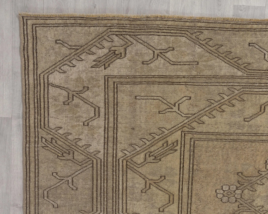 Multicolor Turkish Oushak Rug 6' 9" x 9' 1" Hand-Knotted | No. VR68061