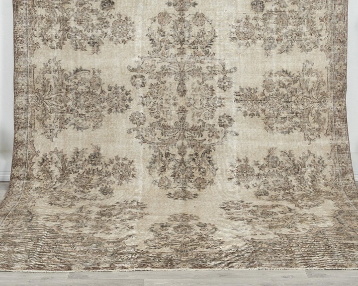 Beige Turkish Oushak Rug 6' 5" x 10' Hand-Knotted | No. VR68215