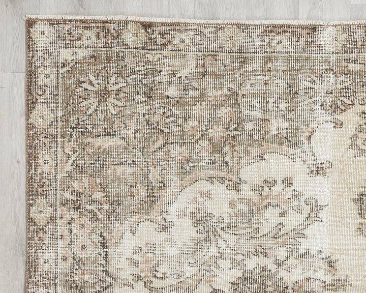 Beige Turkish Oushak Rug 6' 5" x 10' Hand-Knotted | No. VR68215