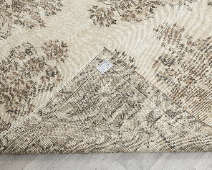 Beige Turkish Oushak Rug 6' 5" x 10' Hand-Knotted | No. VR68215