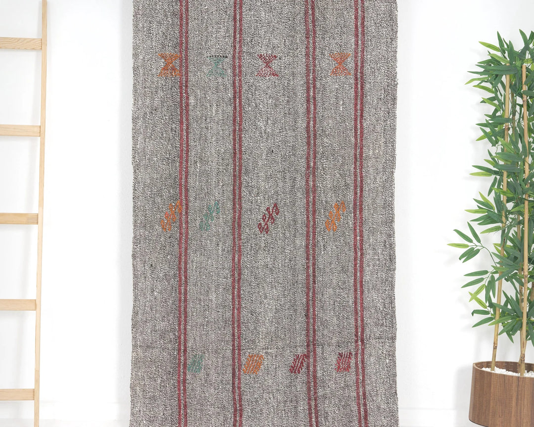 Gray Runner Rug 3' 1" x 17' | No. VR68264
