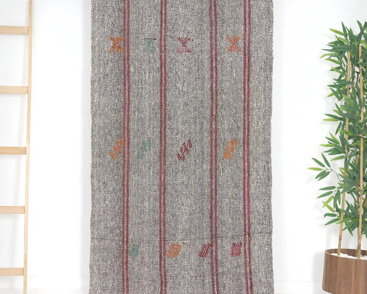 Gray Runner Rug 3' 1" x 17' | No. VR68264