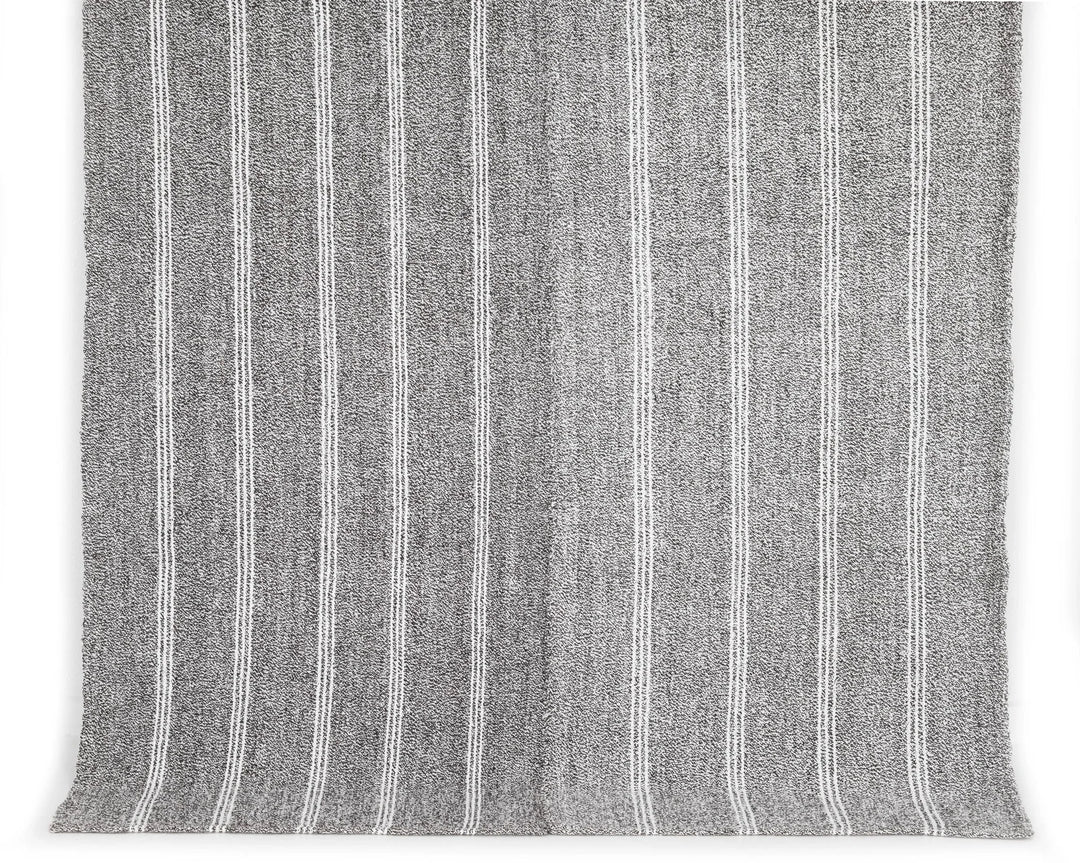 Gray Turkish Kilim Rug 4'11" x 7'1" Flat-Weave | No. VR68547