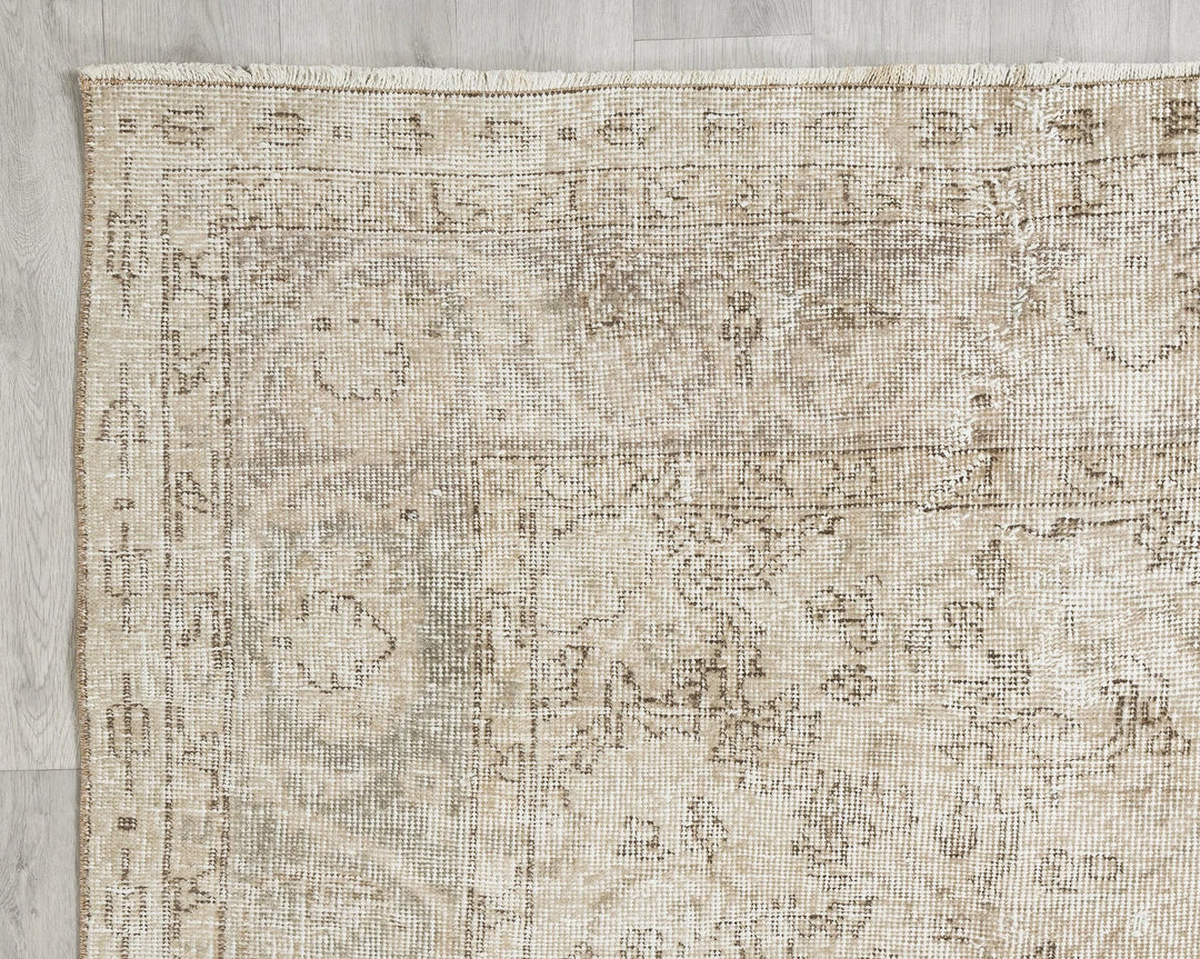 Beige Turkish Oushak Rug 6' 9" x 10' Hand-Knotted | No. VR68568