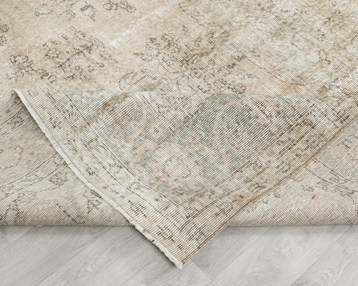 Beige Turkish Oushak Rug 6' 9" x 10' Hand-Knotted | No. VR68568