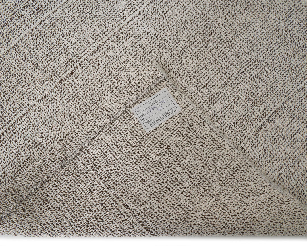 Gray Kilim Rug 7' 1" x 9' 4" | No. VR68621