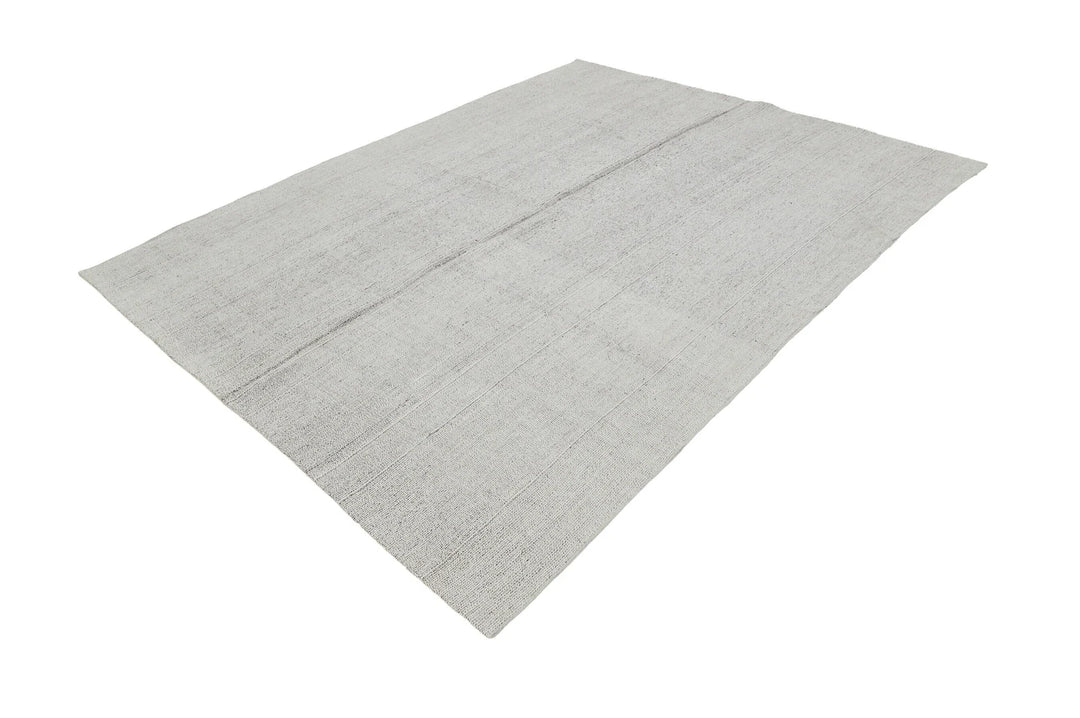 Gray Kilim Rug 7' 1" x 9' 4" | No. VR68621