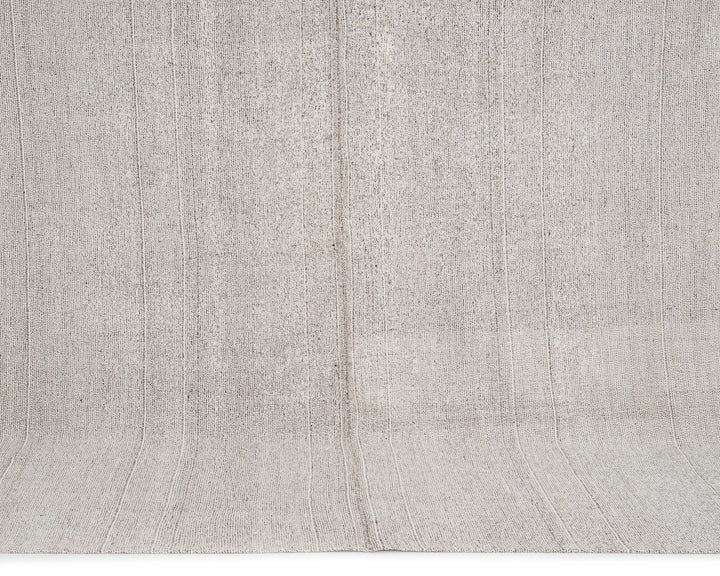 Gray Kilim Rug 7' 1" x 9' 4" | No. VR68621