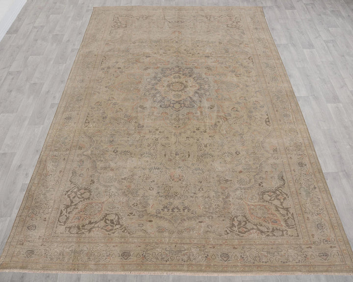 Multicolor Turkish Oushak Rug 6'5" x 9'5" Hand-Knotted | No. VR69097
