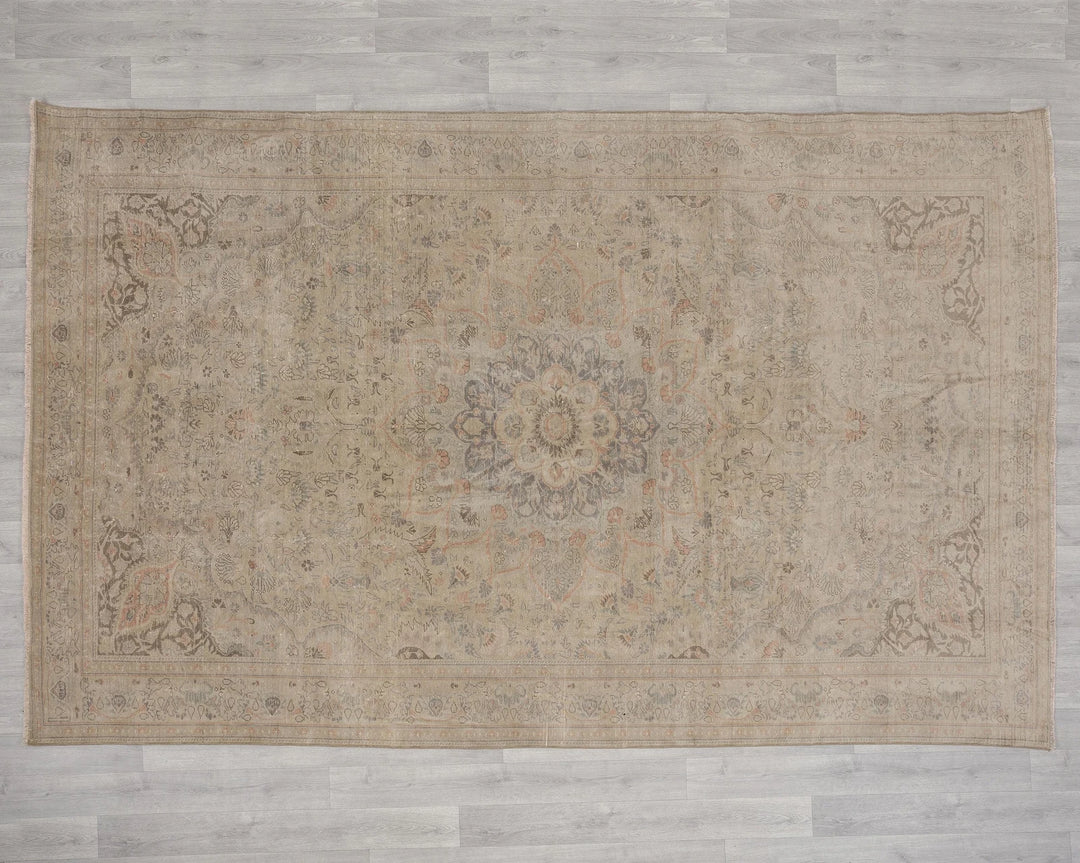 Multicolor Turkish Oushak Rug 6'5" x 9'5" Hand-Knotted | No. VR69097