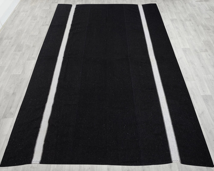 Brown Kilim Rug 9' 10" x 12' 8" | No. VR69100
