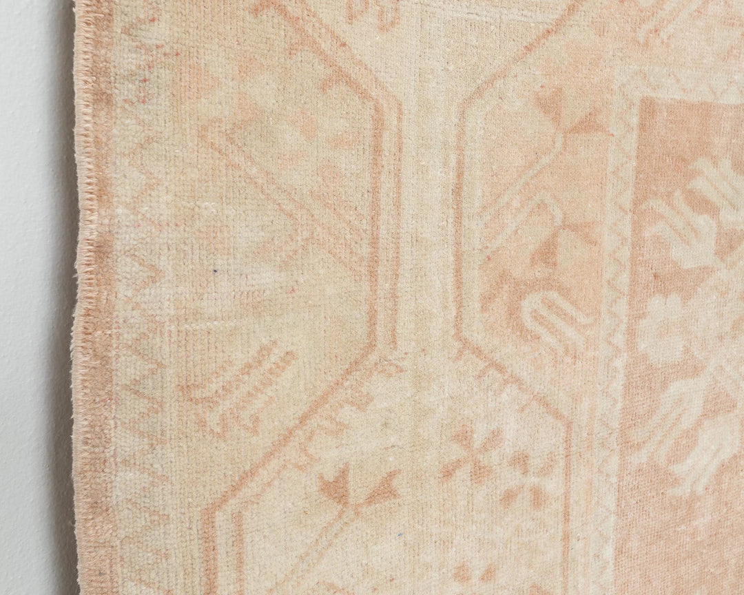 Beige Turkish Oushak Rug 4' 1" x 6' 2" Hand-Knotted | No. VR69101