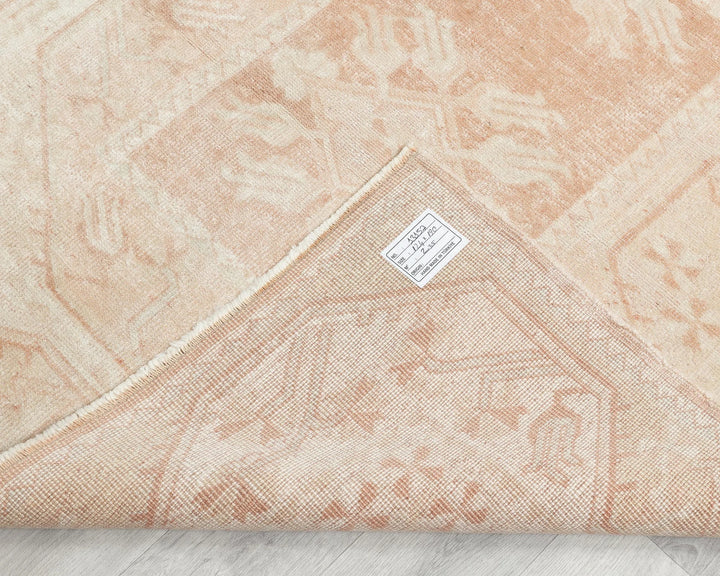 Beige Turkish Oushak Rug 4' 1" x 6' 2" Hand-Knotted | No. VR69101