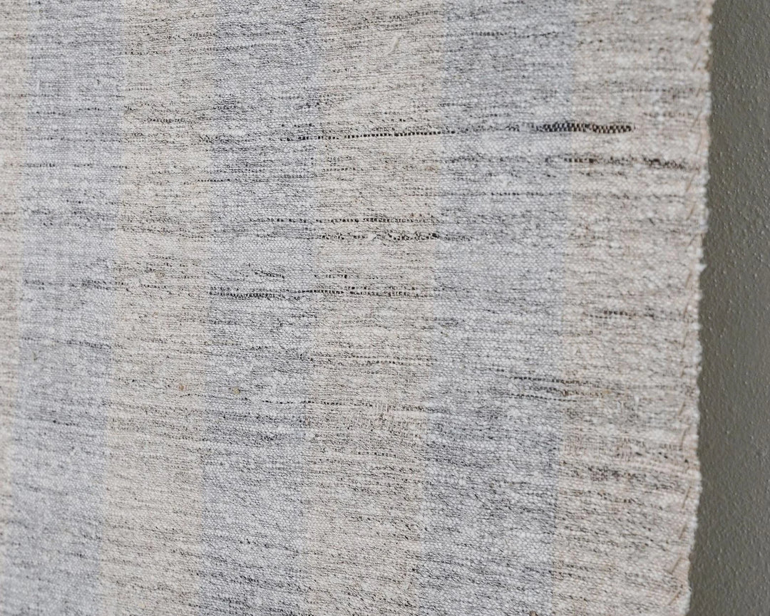 Faded Kilim Rug 6' 2" x 9' 8" | No. VR69239
