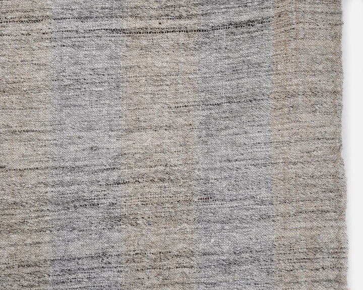 Faded Kilim Rug 6' 2" x 9' 8" | No. VR69239
