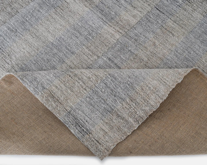 Faded Kilim Rug 6' 2" x 9' 8" | No. VR69239