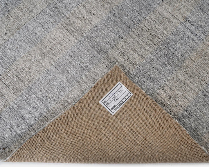 Faded Kilim Rug 6' 2" x 9' 8" | No. VR69239