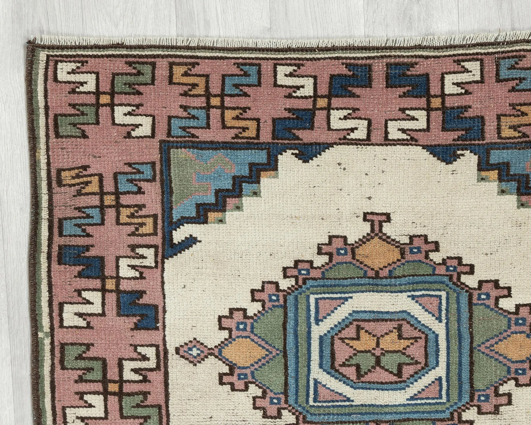 Multicolor Turkish Oushak Rug 3' 1" x 4' 4" Hand-Knotted | No. VR69537