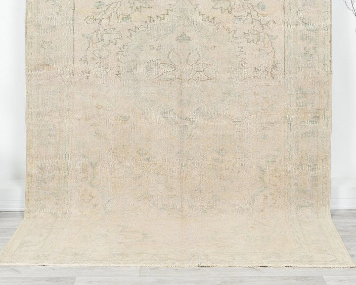 Beige Turkish Oushak Rug 5' 1" x 8' 11" Hand-Knotted | No. VR69662
