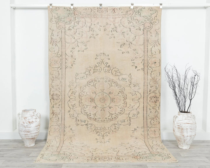 Beige Turkish Oushak Rug 5'10" x 9' Hand-Knotted | No. VR69801