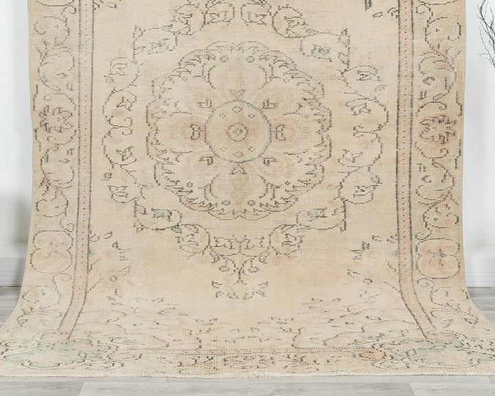 Beige Turkish Oushak Rug 5'10" x 9' Hand-Knotted | No. VR69801