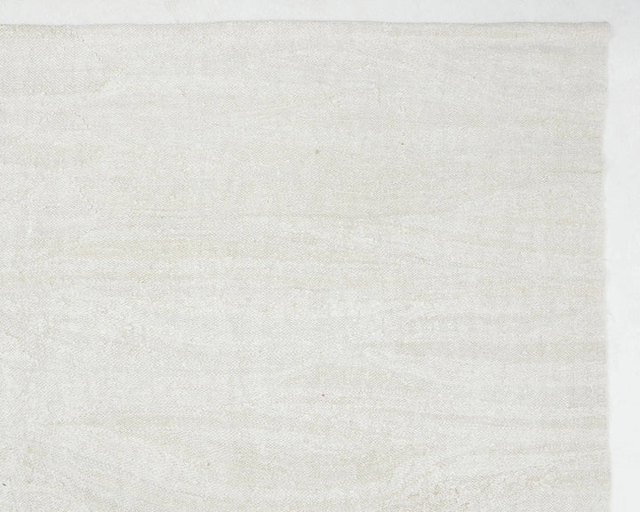 Ivory Kilim Rug 10' 1" x 13' | No. VR69913