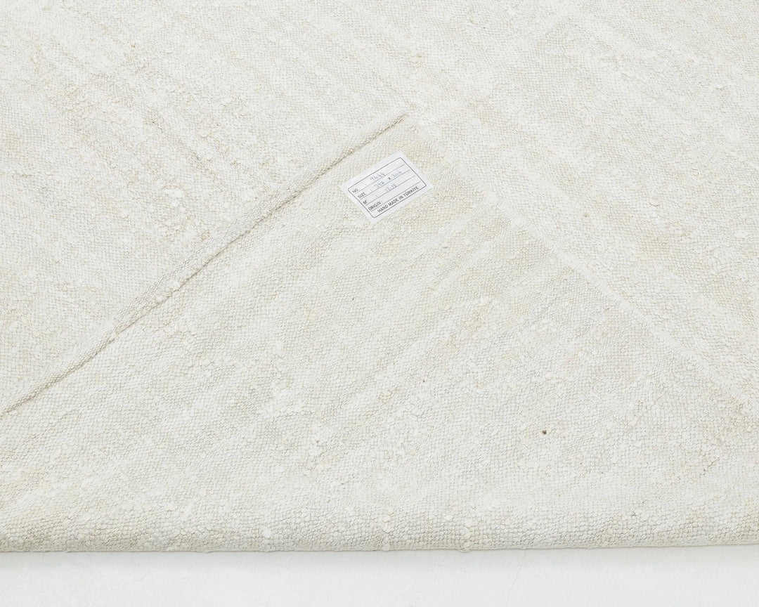 Ivory Kilim Rug 10' 1" x 13' | No. VR69913