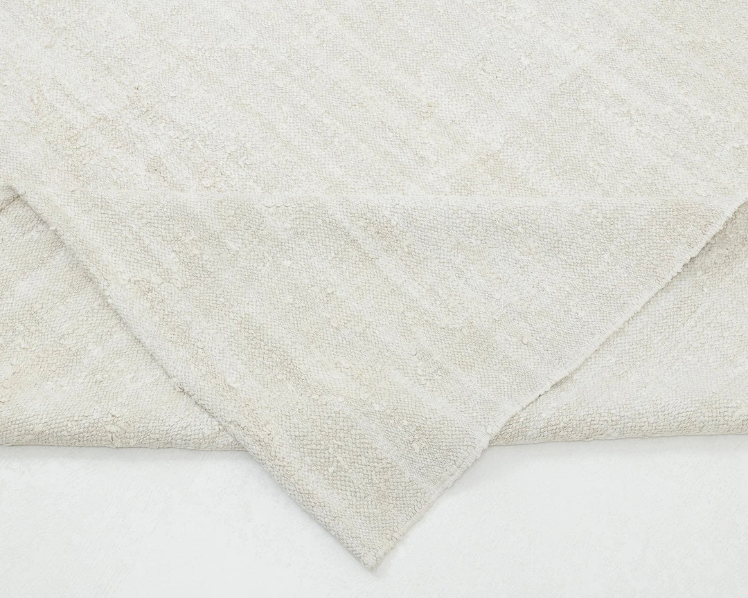 Ivory Kilim Rug 10' 1" x 13' | No. VR69913
