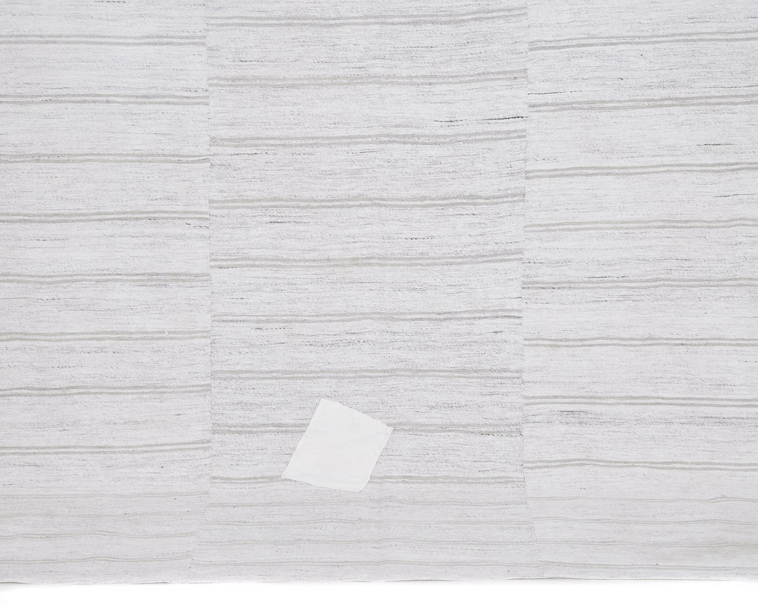 White Turkish Kilim Rug 5' 6" x 8' Flat-Weave | No. VR70551