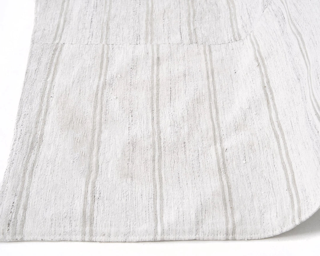 White Turkish Kilim Rug 5' 6" x 8' Flat-Weave | No. VR70551