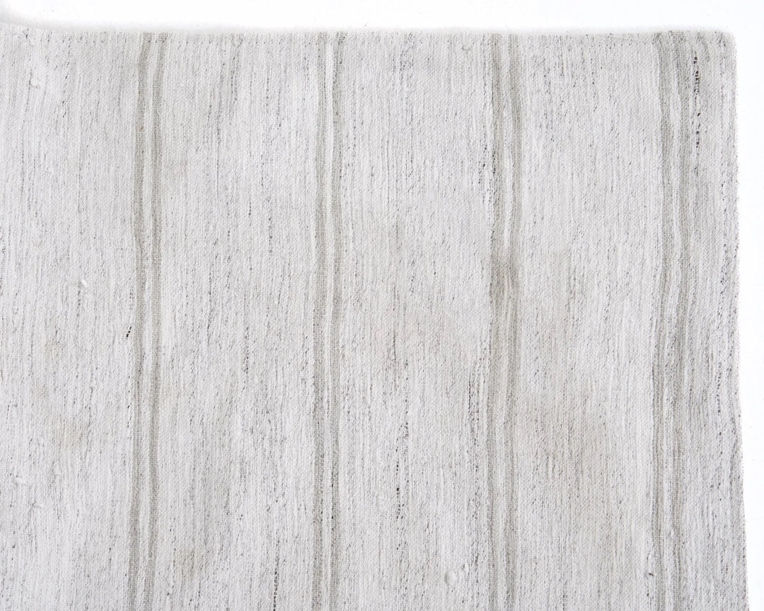 White Turkish Kilim Rug 5' 6" x 8' Flat-Weave | No. VR70551