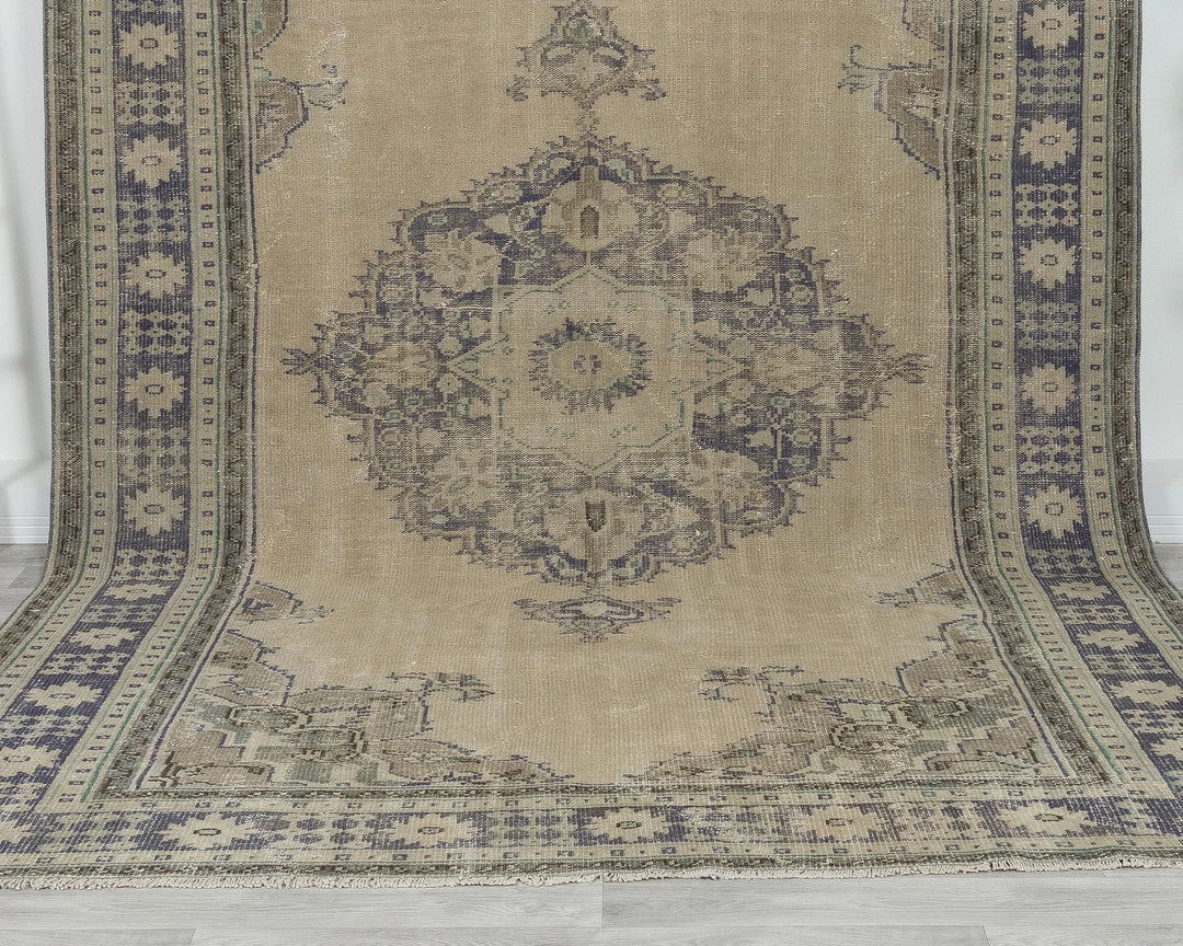 Multicolor Turkish Oushak Rug 7' 1" x 10' 8" Hand-Knotted | No. VR70965