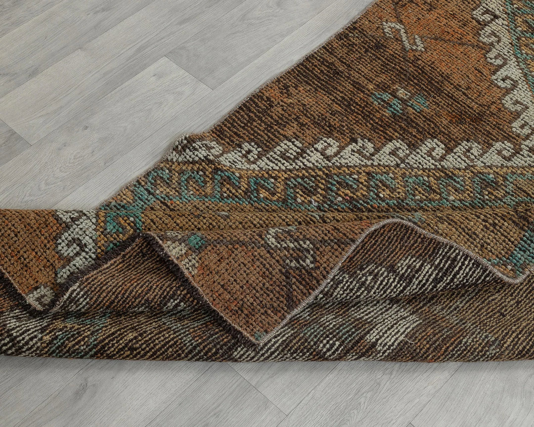Brown Turkish Oushak Rug 2'11" x 9'8" Hand-Knotted field