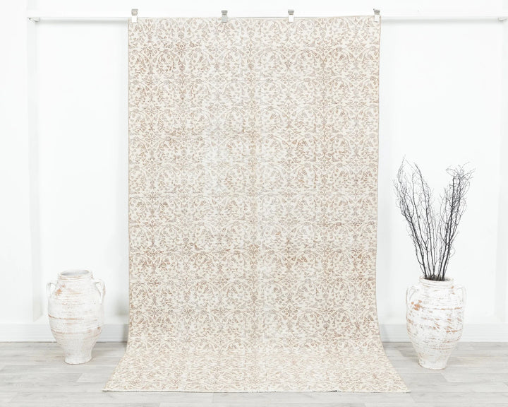 Beige Turkish Oushak Rug 8' 9" x 5' 3" Hand-Knotted | No. VR71165