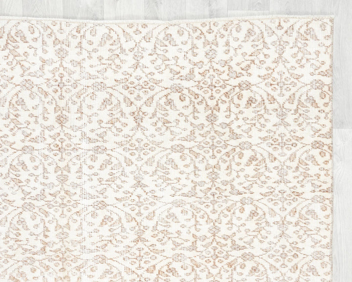 Beige Turkish Oushak Rug 8' 9" x 5' 3" Hand-Knotted | No. VR71165