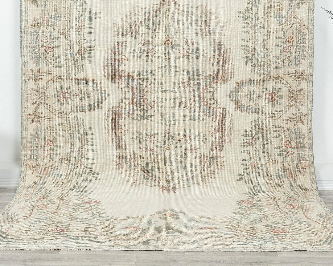 Beige Turkish Oushak Rug 5' 11" x 9' 6" Hand-Knotted | No. VR71298