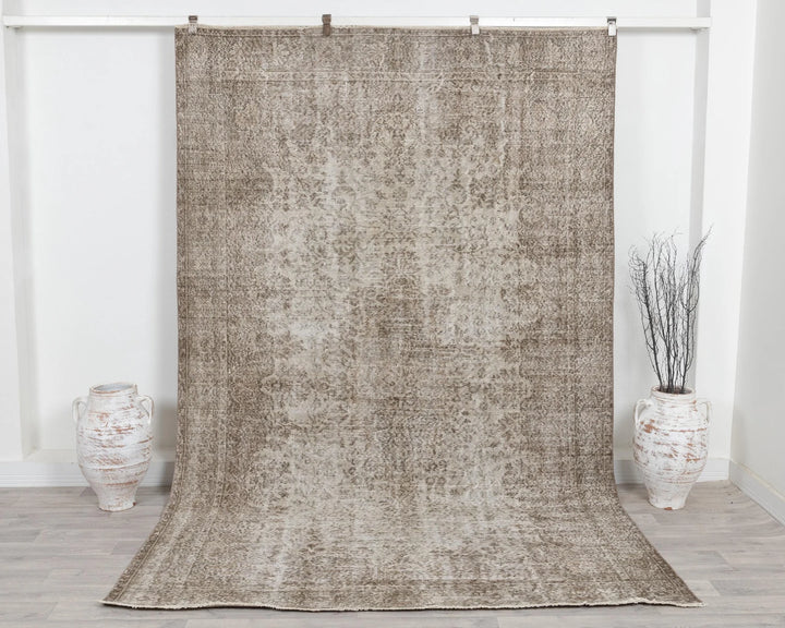 Beige Turkish Oushak Rug 7' x 10' Hand-Knotted | No. VR71340