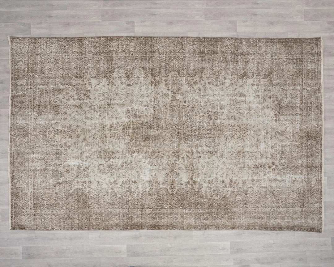 Beige Turkish Oushak Rug 7' x 10' Hand-Knotted | No. VR71340