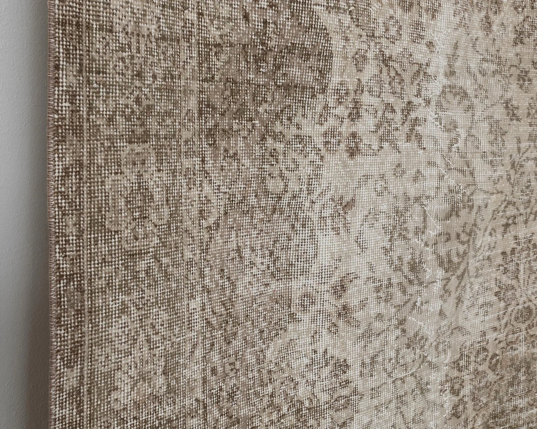 Beige Turkish Oushak Rug 7' x 10' Hand-Knotted | No. VR71340